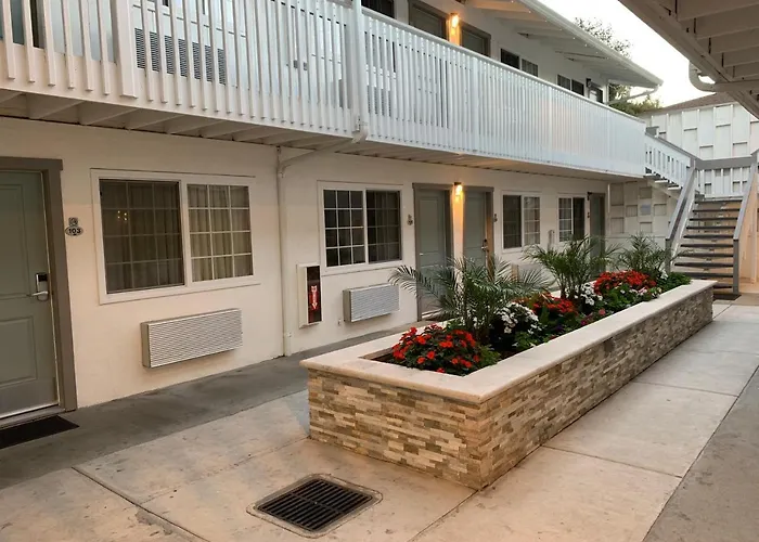 Stargazer Inn And Suites
